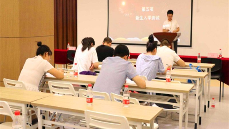 叉车培训新手必看：四大注意事项助你顺利入门