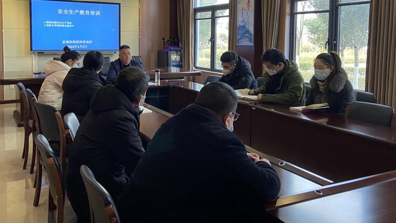 小标题：避免陷入误区，理性选择